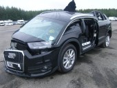 Dezmembrez Audi Q3