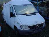 Dezmembrez Mercedes Sprinter 2001 Diesel Monovolum - 19 Iulie 2012