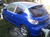 Dezmembrez Peugeot 206 2000 Diesel Hatchback - 24 Octombrie 2012