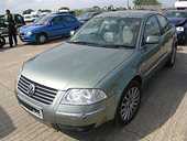 Dezmembrez Volkswagen Passat 2004 Benzina Berlina - 14 Octombrie 2011