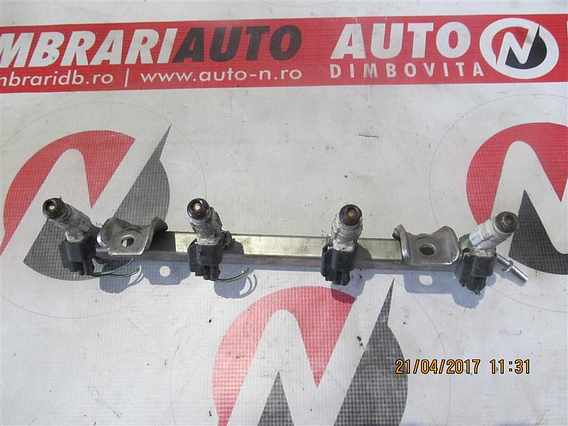 RAMPA INJECTIE Ford Mondeo benzina 2003 - Poza 2