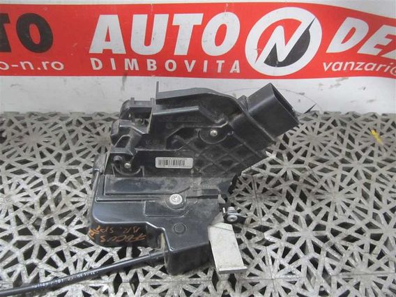 MECANISM INCHIDERE USA DREAPTA SPATE Ford Focus II diesel 2008 - Poza 1