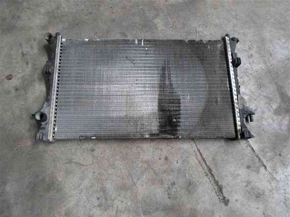 RADIATOR APA Renault Laguna-II benzina 2002 - Poza 1