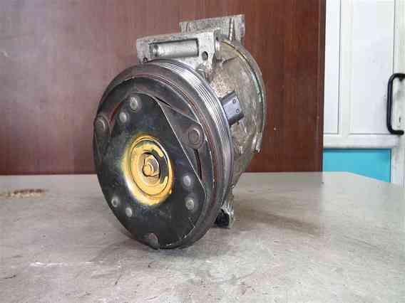 COMPRESOR  AC Renault Laguna-II diesel 2003 - Poza 4