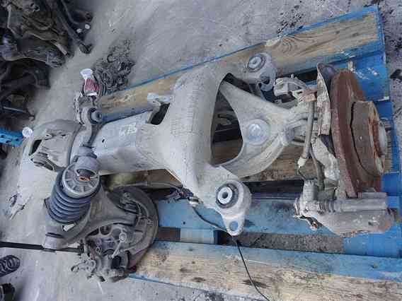 PUNTE SPATE Peugeot 407 2005 - Poza 1