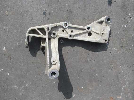 INTERMEDIAR BASCULA STANGA FATA  Volkswagen Golf-V 2006 - Poza 1