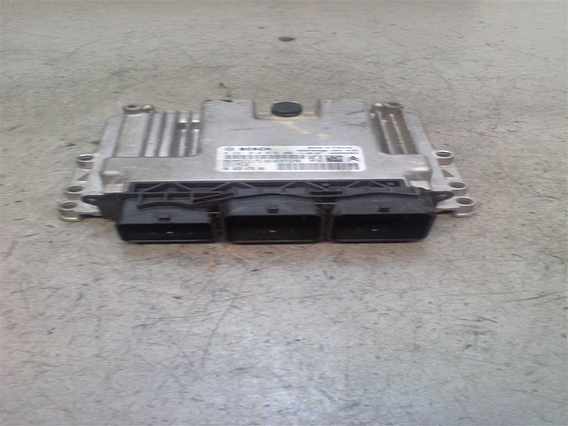 CALCULATOR MOTOR Peugeot 305 diesel 2013 - Poza 1