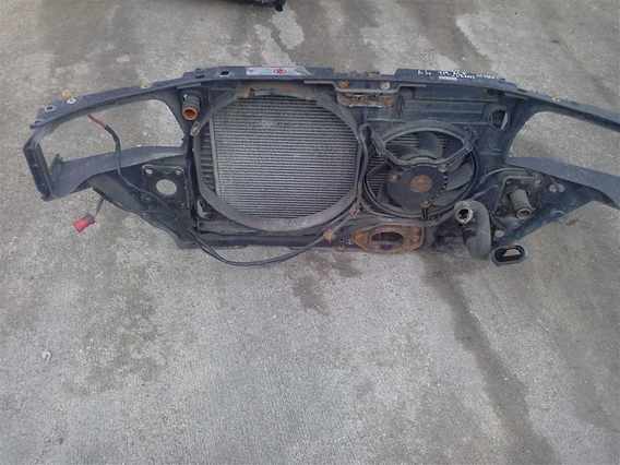 RADIATOR APA Audi A4 benzina 1998 - Poza 1