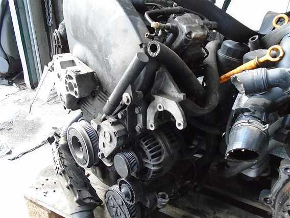 MOTOR CU ANEXE Volkswagen Golf-IV diesel 2002 - Poza 2