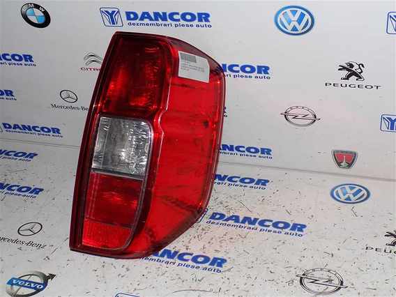 LAMPA DREAPTA SPATE Nissan Navara 2006 - Poza 2