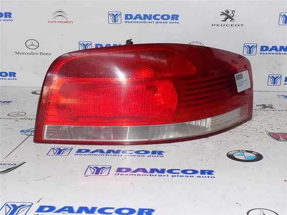 LAMPA DREAPTA SPATE Audi A3 2004 - Poza 1