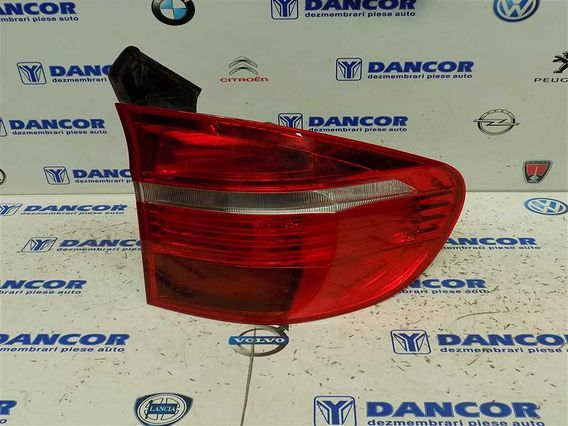 LAMPA DREAPTA SPATE BMW X5 diesel 2008 - Poza 1