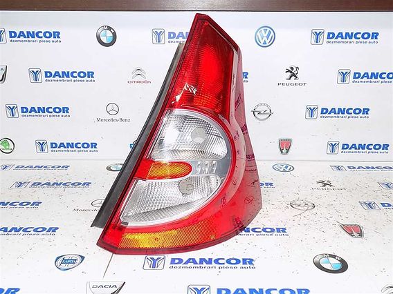 LAMPA DREAPTA SPATE Dacia Sandero 2009 - Poza 1