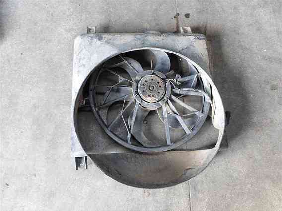 DIFUZOR VENTILATOR RADIATOR Jeep GrandCherokee diesel 2001 - Poza 1