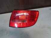 LAMPA DREAPTA SPATE Audi A6 2005