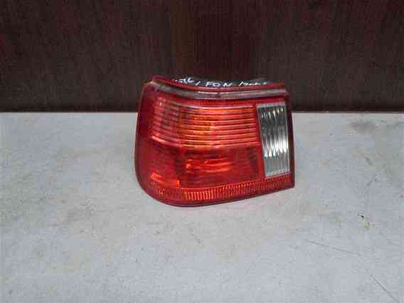 LAMPA STANGA SPATE Seat Ibiza 2001 - Poza 1